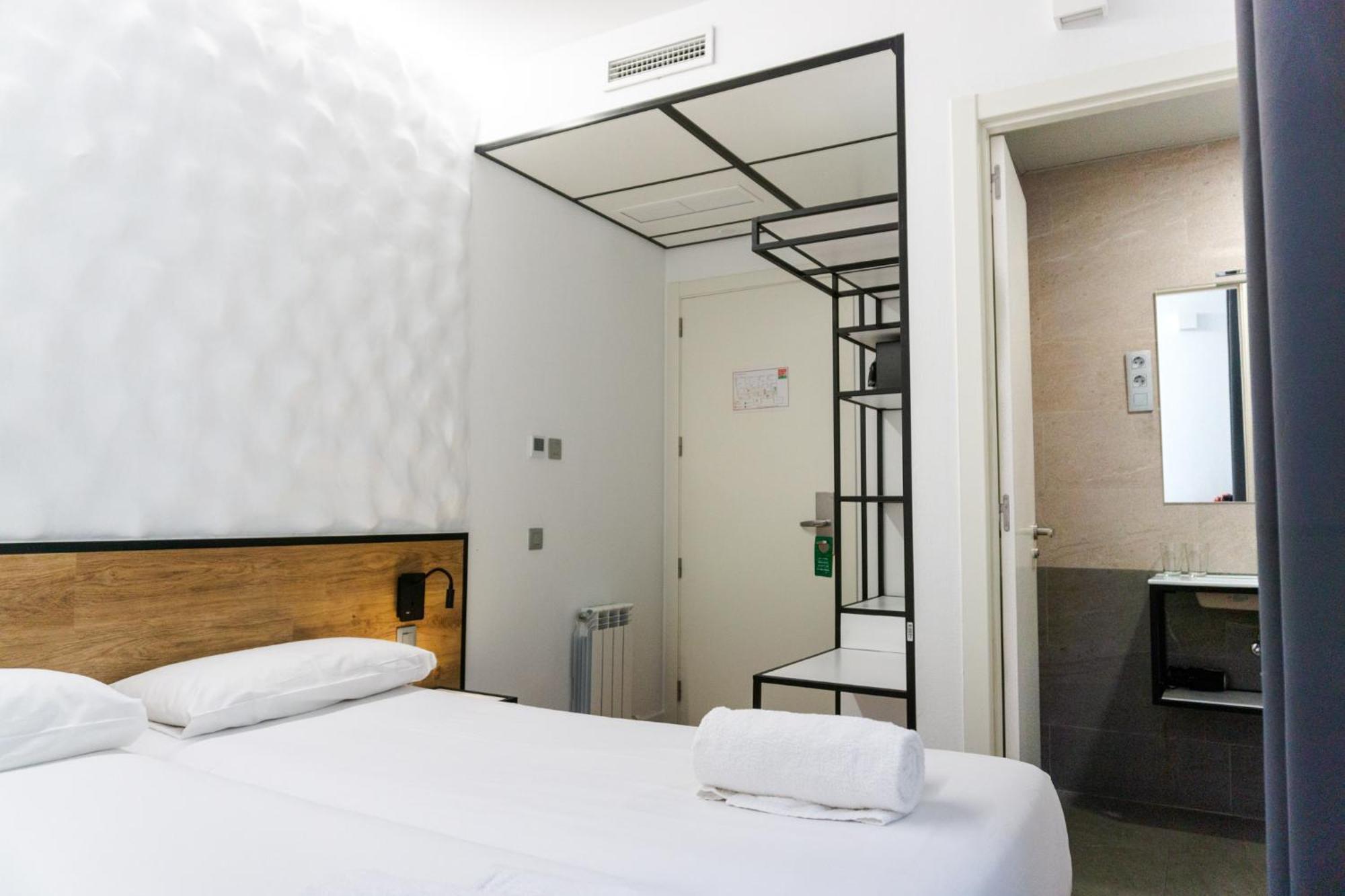Fontanella Green House 巴塞罗那 外观 照片